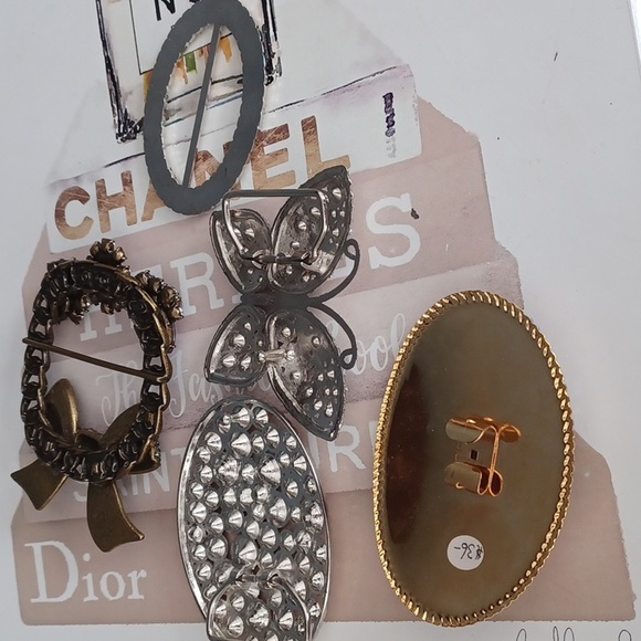 Set Of 5 Buckles main image 9